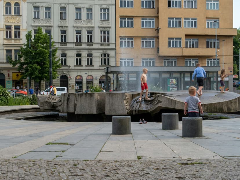 Co-production, co-creation or co-design of public space? A systematic review