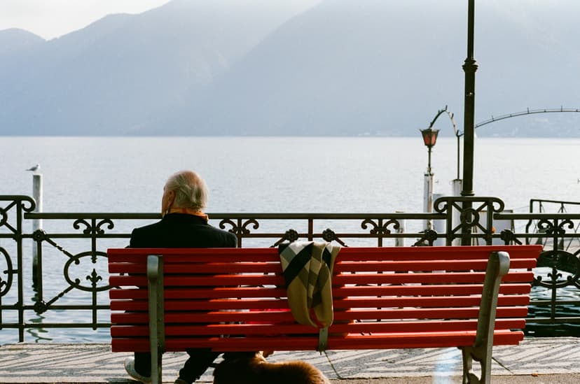 Urbaging: Designing urban space for an ageing society